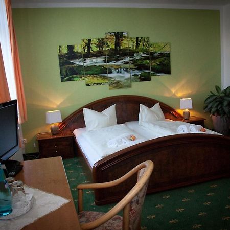 Hotel Ratskeller Thum Exterior foto