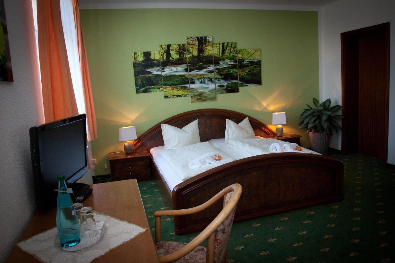 Hotel Ratskeller Thum Exterior foto